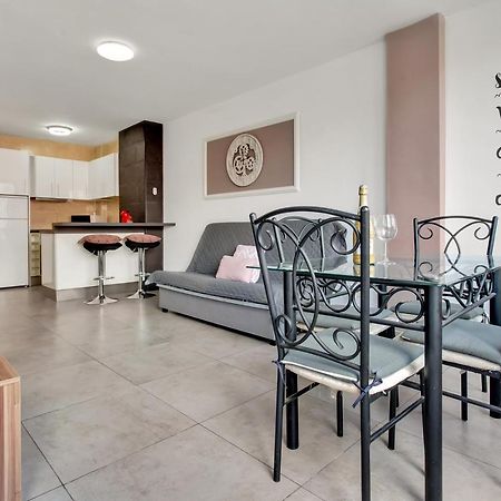Chasna Apartment Costa Del Silencio Exterior photo